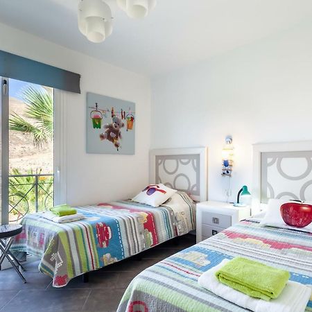 شقة Casa Parque Tropical Ocean View لوس كريستيانوس المظهر الخارجي الصورة